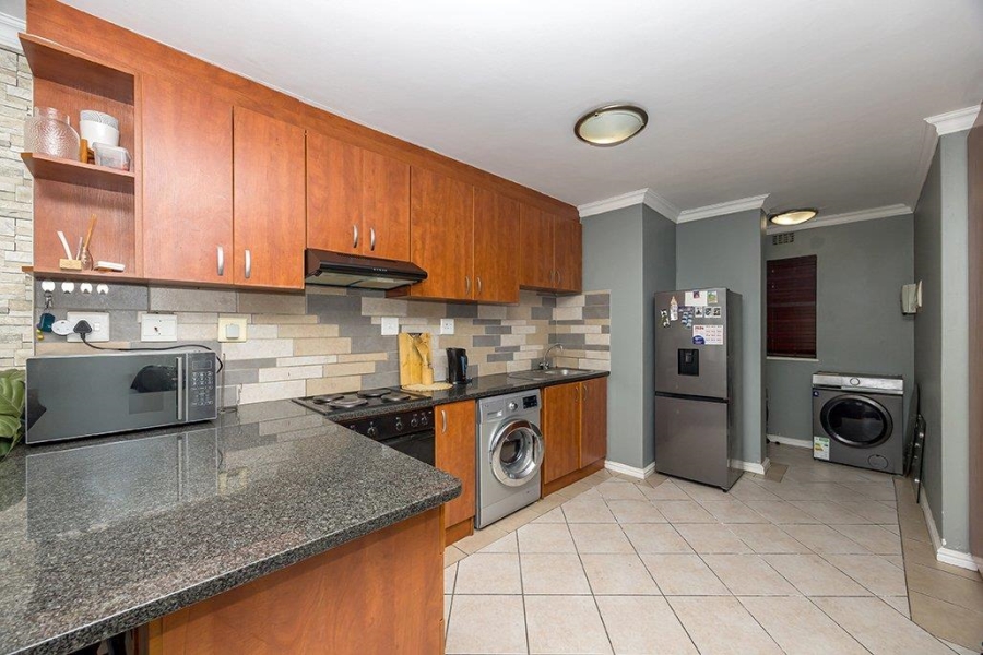 2 Bedroom Property for Sale in Klipkop Western Cape
